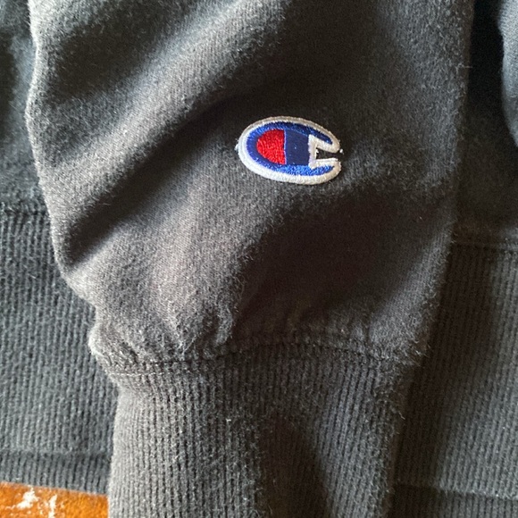 Champion size S approximately 19 inches long nice condition. - Picture 3 of 7